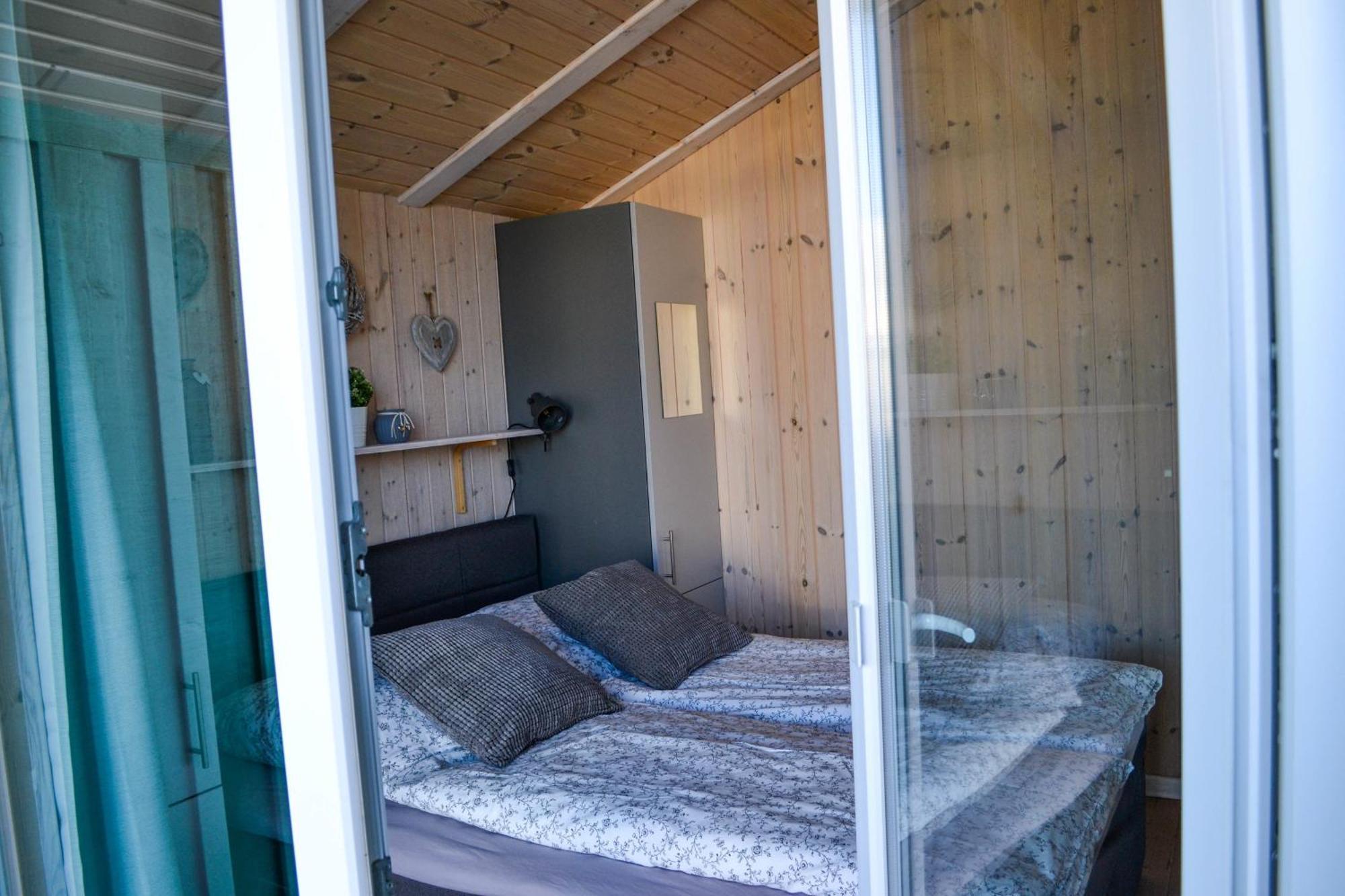 Ferienhaus "Deichglueck" Direkt An Der Nordsee Wesselburenerkoog Exterior foto